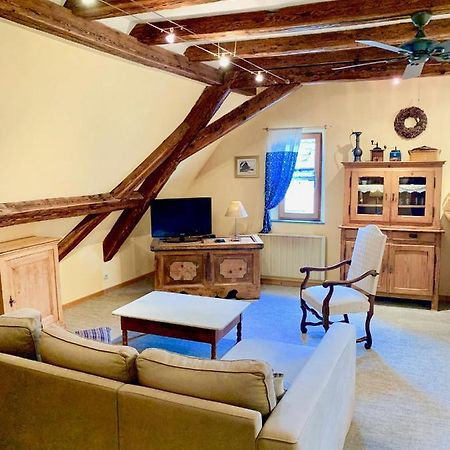Gite "Le Muscat" A Riquewihr Buitenkant foto